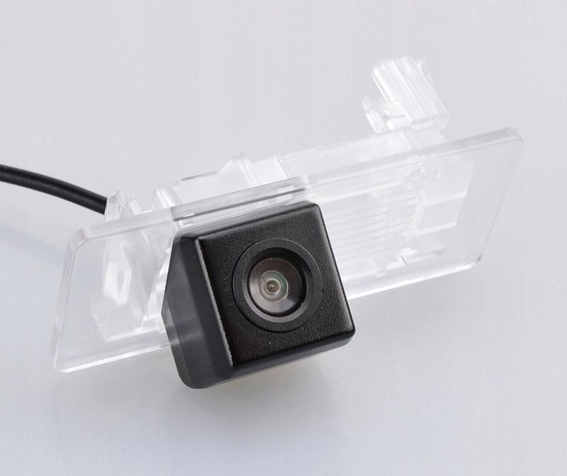 Камера заднего вида Falcon HS8136-AHD Cube Volkswagen, Skoda