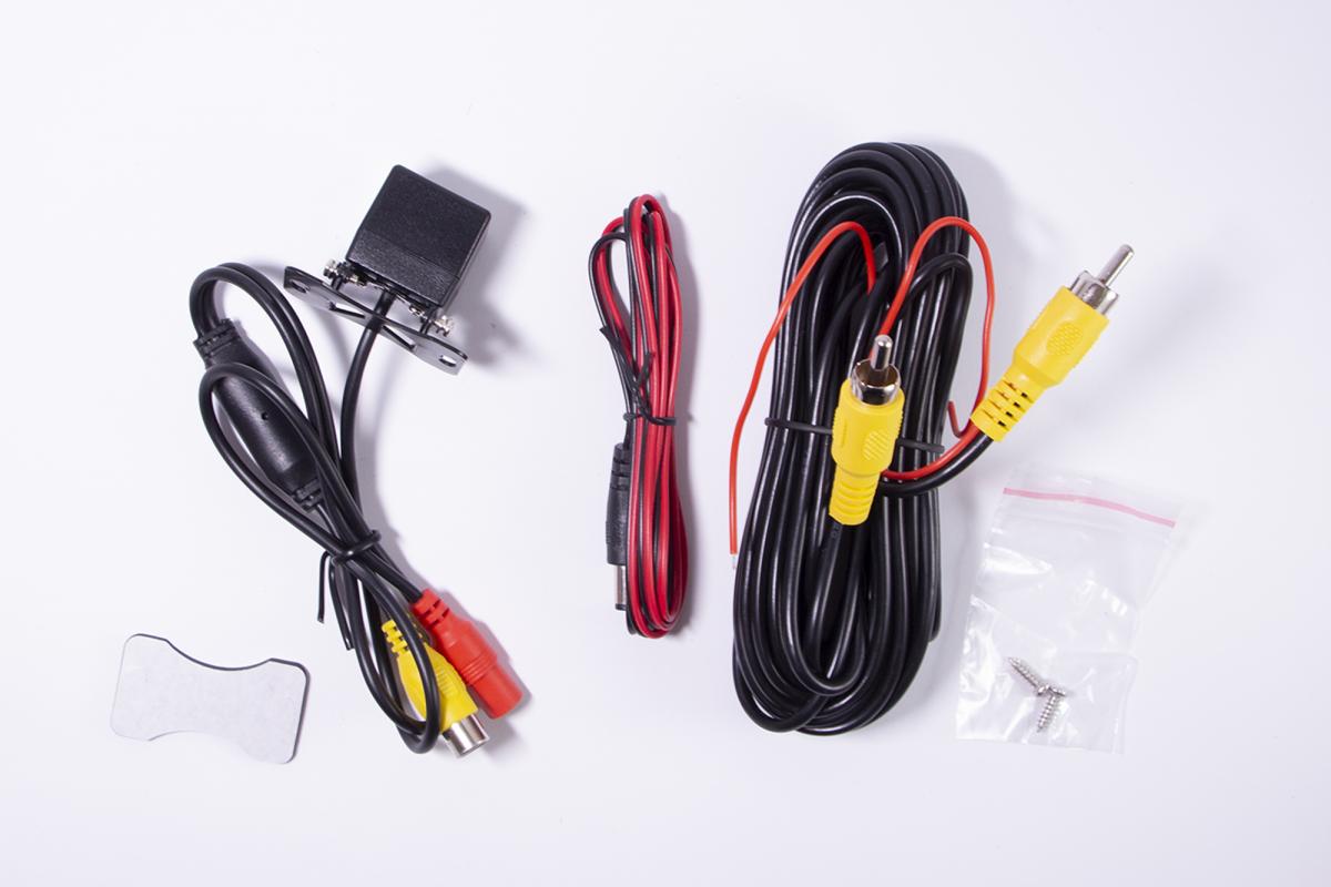 Камера заднего вида Falcon RC170-AHD с LED