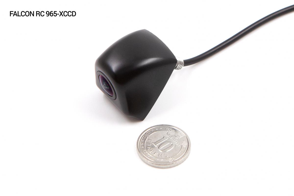 Камера заднего вида Falcon RC 965-XCCD