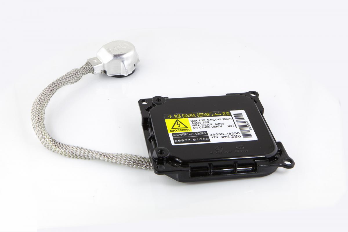 Штатний ксеноновий блок розпалу D2/4 (D) (DDLT003) Lexus, Toyota